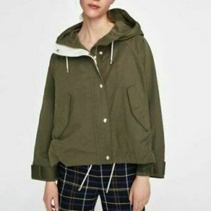 Zara Olive Green Hooded Rain Jacket Cropped